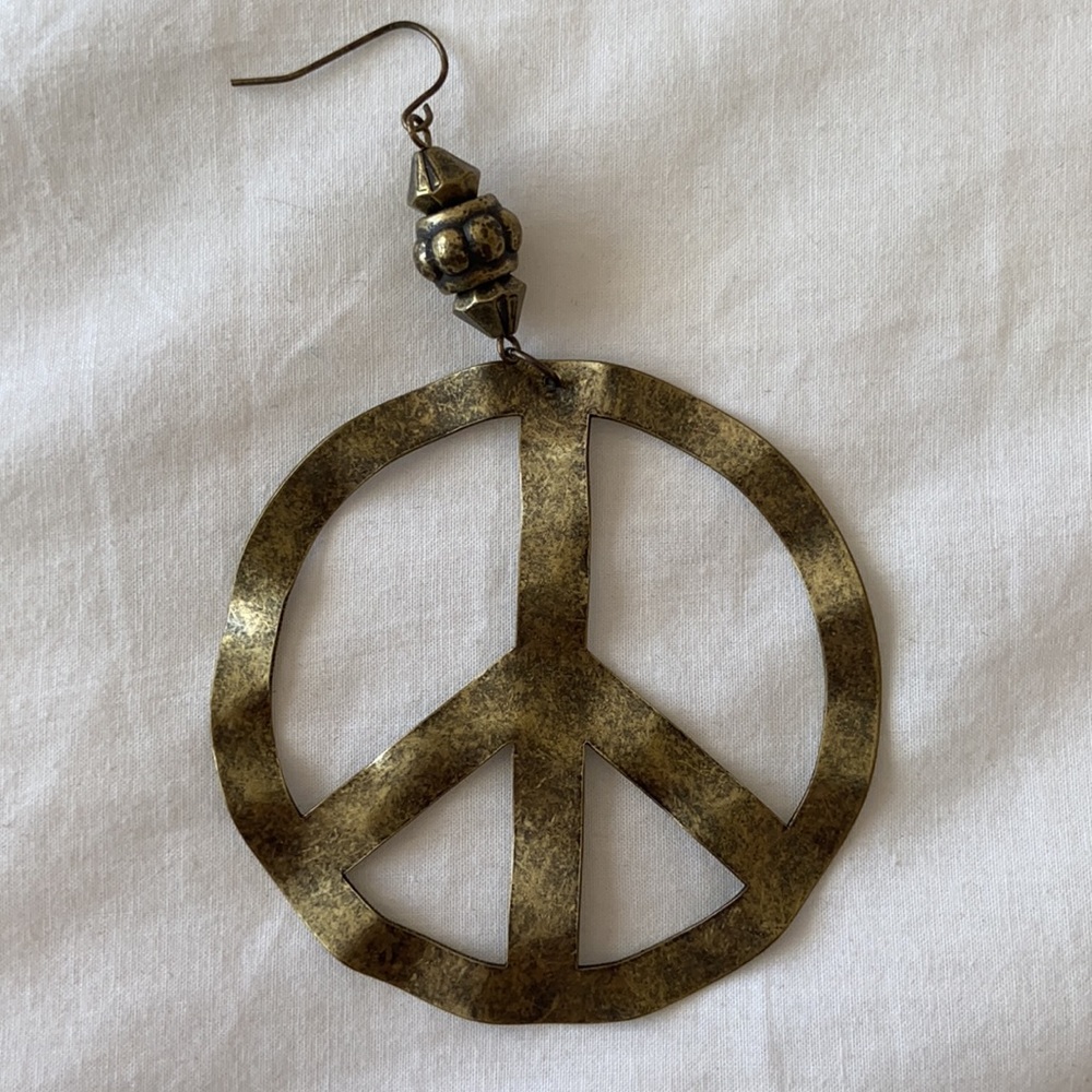 PEACE Hoops!! - Picture 3 of 3